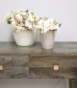 Tekokukka ruukussa tunnelma