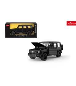 Kuvassa näkyy musta Mercedes-AMG G 63 -leluauto, jonka konepelti on auki, pakkauksensa ulkopuolella. Pakkauksessa on Rastar-logo ja kuva lelusta.