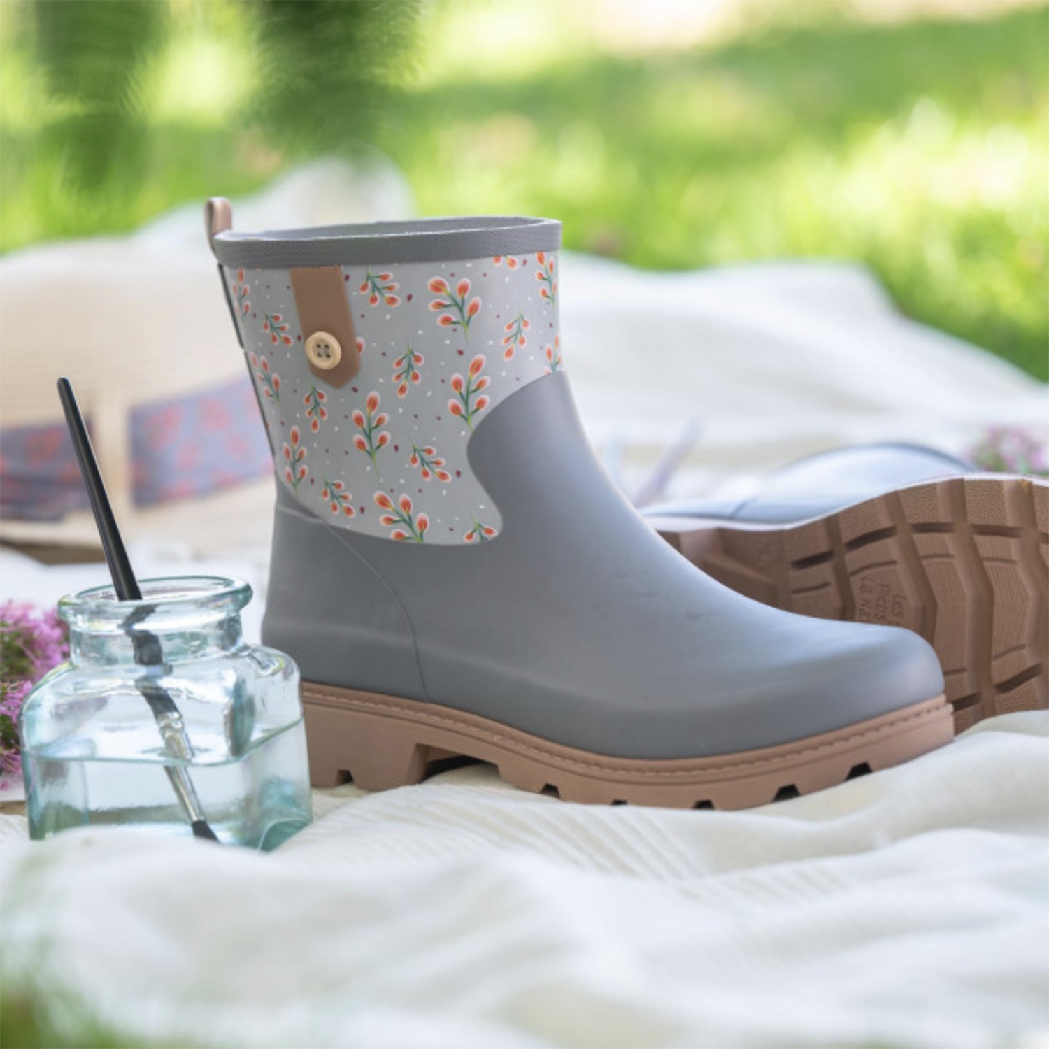 Kumisaapas piknik viltillä