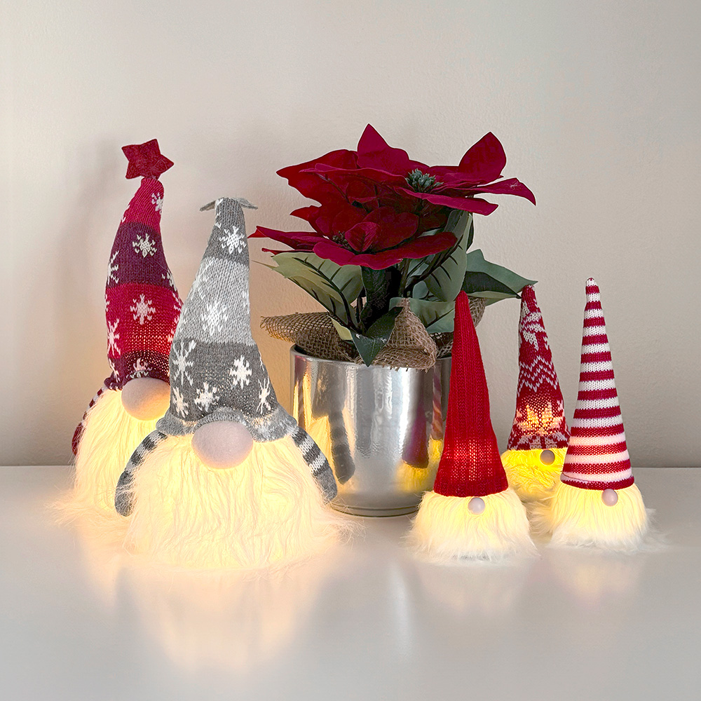 Tonttu LED valolla 28cm - Image 2