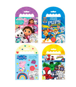 Neljä värikästä lasten värityssarjaa, joissa on Gabbys Dollhouse, Paw Patrol, Peppa Pig ja Spidey, joissa jokaisessa on sarjakuvahahmoja pakkauksessa ja erilaisia väritysmateriaaleja näkyvissä sisällä.